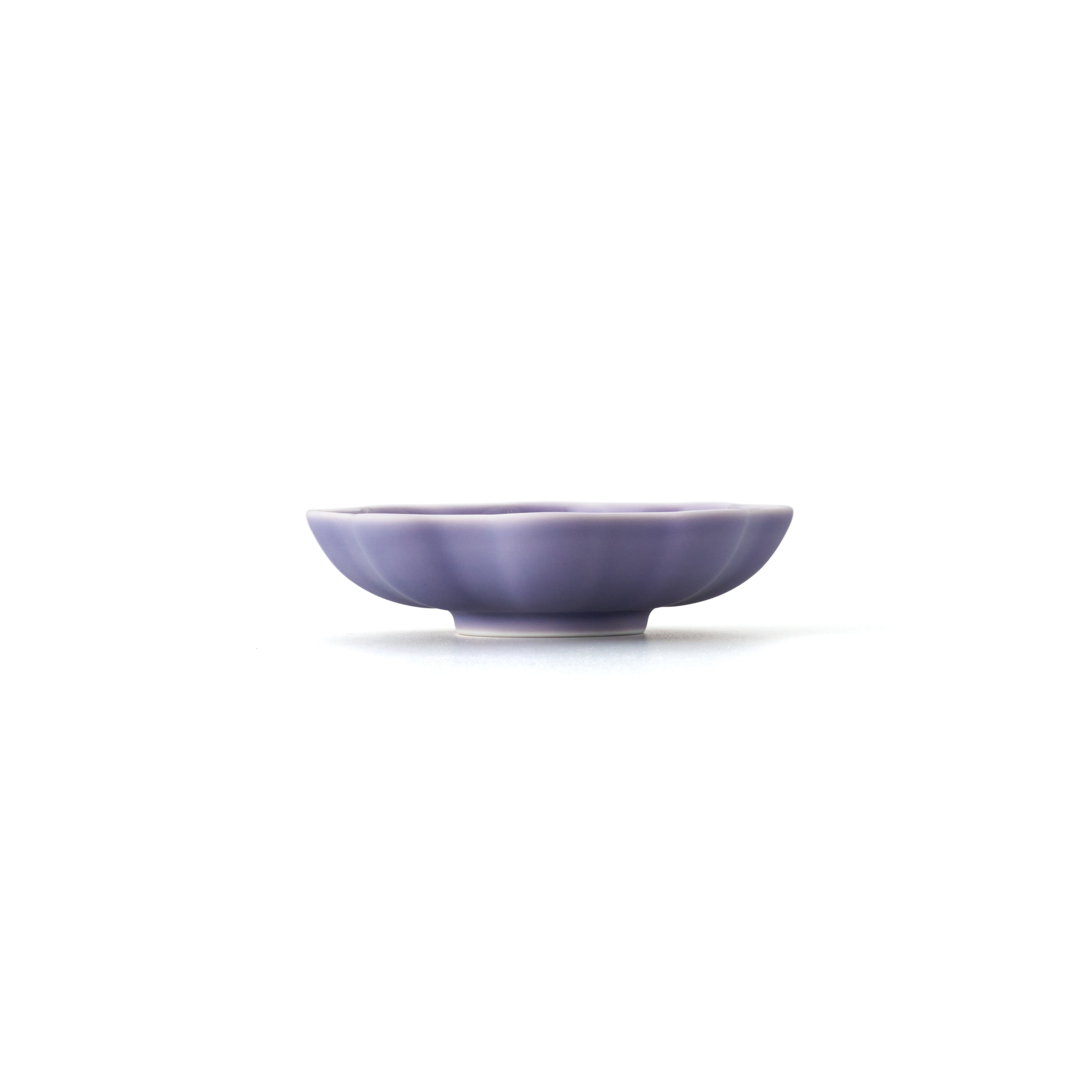 美術品・アンティーク・コレクション ⭕AH78 古三田青磁 葉形小鉢 花蝶