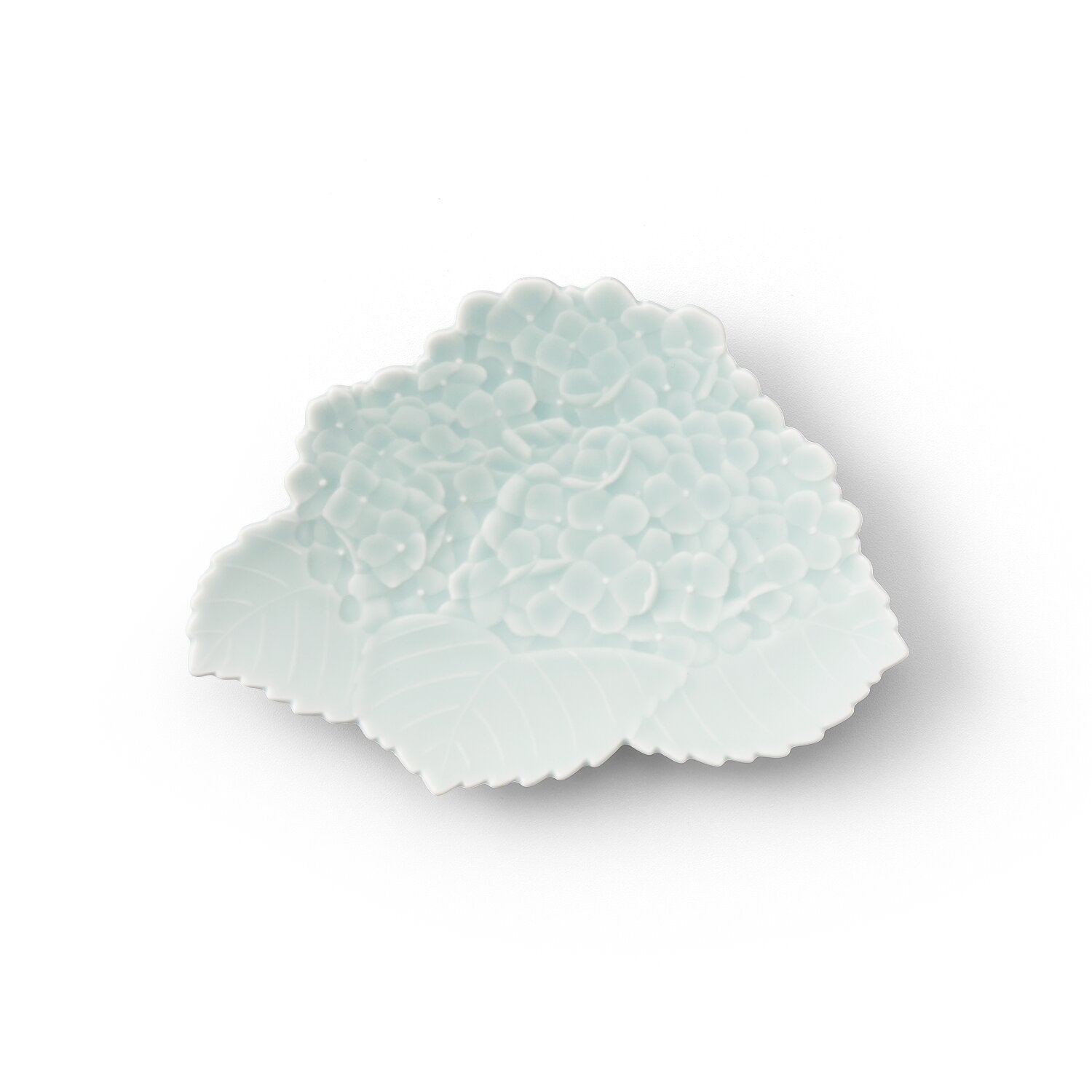 モイスト青磁 紫陽花形皿 | 畑萬陶苑 ONLINE SHOP モイスト青磁 紫陽花形皿 | 畑萬陶苑 ONLINE SHOP